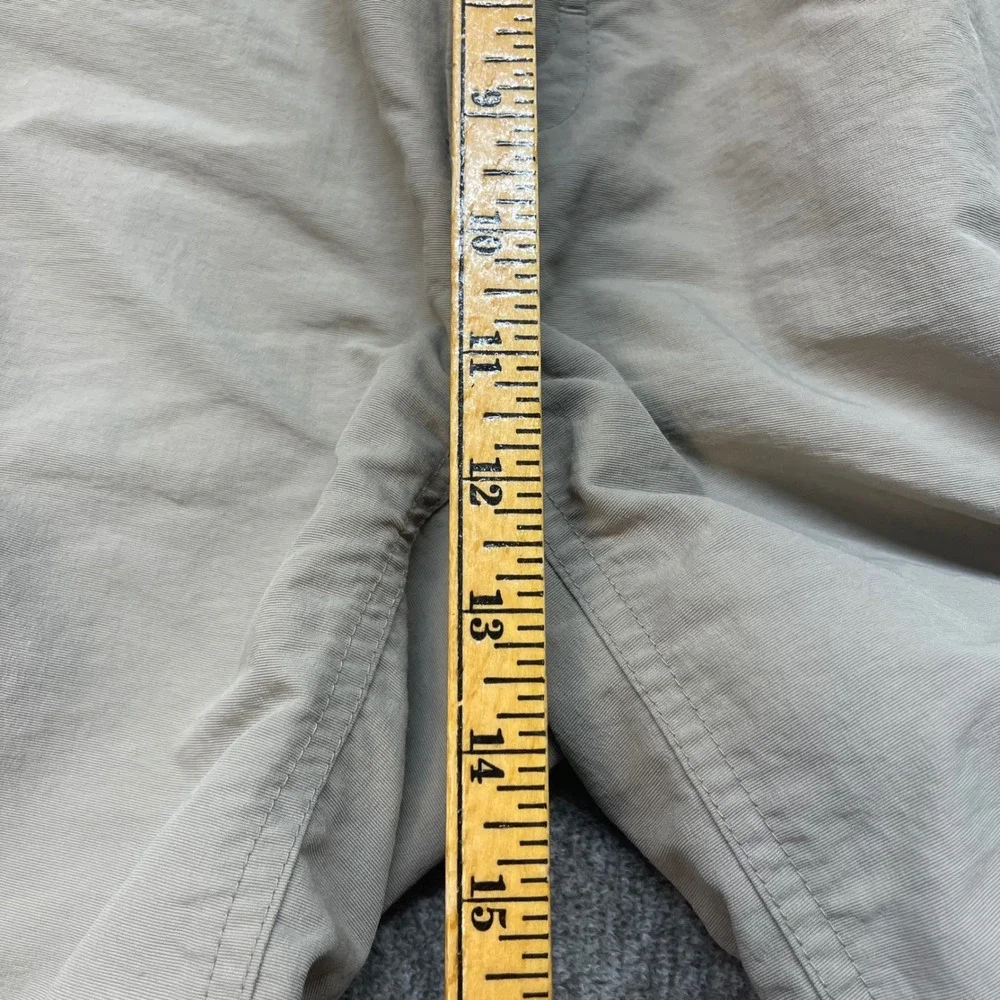 The North Face Mens XL Khaki Nylon Cargo Hiking Shorts Belted Outdoor Utility